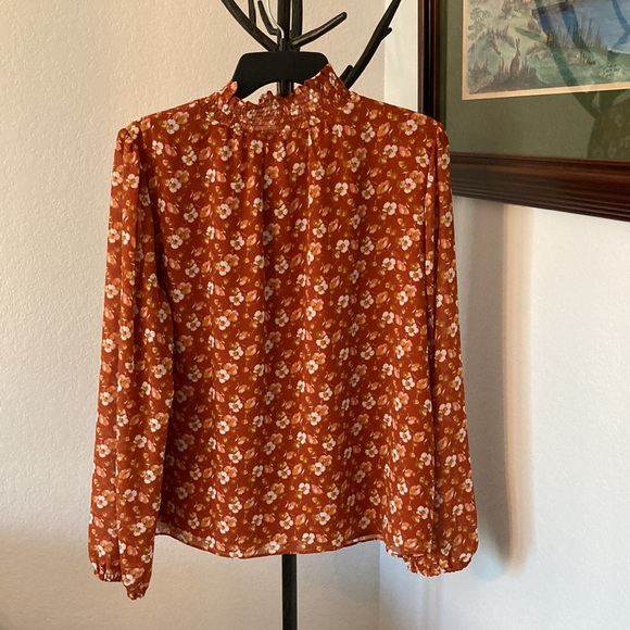 J. Crew Blouse Floral Design Size L - Picture 8 of 9